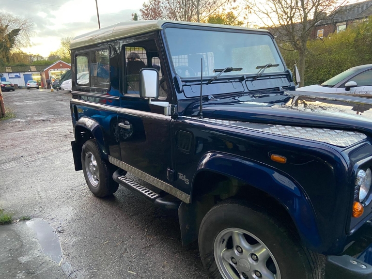 Land Rover Defender 90 ‘02